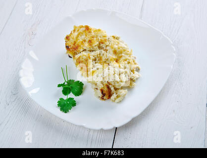 Bacalhau com Natas - Fisch-Auflauf mit Kartoffeln. Portugiesische Küche Stockfoto