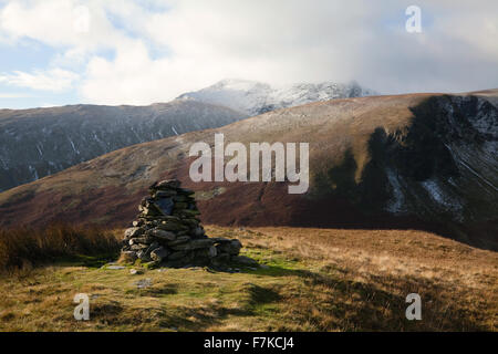 Blencathra und Bannerdale Klippen von Souther fiel, Cumbria, UK Stockfoto