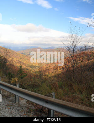 Blick vom Hogpen Lücke auf Russell Brasstown Scenic Byway in Georgien Stockfoto