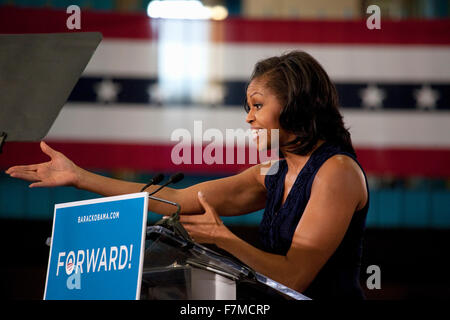First Lady Michelle Obama spricht bei einer Präsident Obama-Kampagne-Rallye an Orr Middle School in Las Vegas, 26. Oktober 2012 Stockfoto
