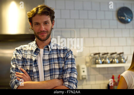 Restaurant-Mitarbeiter, portrait Stockfoto