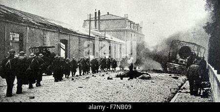 Foto einer Evakuierung der Straßen von Dünkirchen. Datiert 1941 Stockfoto