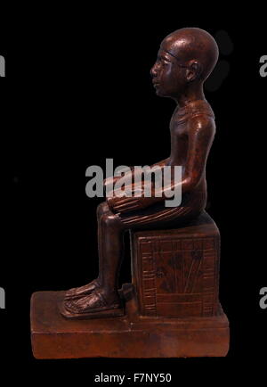 Darstellung von Gott Imhotep. Bronze. 26. Dynastie (664-525 v. Chr.). Imhotep, Hohepriester des Re in Heliopolis und Erbauer der ersten Pyramide in Ägypten für seinen König Djoser (3. Dynastie). Stockfoto