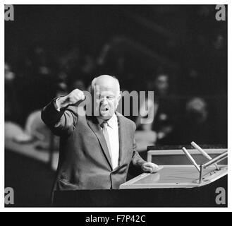 Fotografieren von Nikita Khrushchev (1894-1971), russischer Politiker, die die Sowjetunion während eines Teils des Kalten Krieges führte. Datierte 1960 Stockfoto