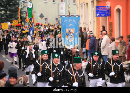 Europa, Deutschland, Sachsen, Erzgebirge, Thum, Bergparade | Europa, Deutschland, Sachsen, Erzgebirge, Thum, Miners parade Stockfoto