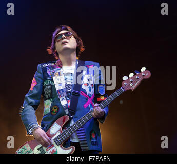 Nicholas Allen Jones (Nicky Wire), von den Manic Street Preachers, die Durchführung auf der Hauptbühne am Blackheath Music Festival Stockfoto