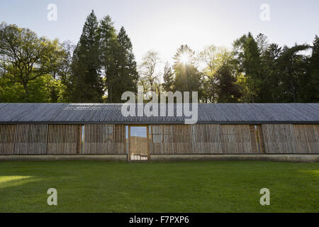 Gebäude für die Ruinen von römischen Villa Chedworth Gloucestershire. Römervilla Chedworth war eines der prächtigsten Villen in Roman Britain und ist eines der am besten erhaltenen römischen Stätten des Landes. Stockfoto