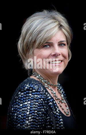 Amsterdam, Niederlande. 2. Dezember 2015. Prinzessin Laurentien der Niederlande besucht die Preisverleihung des Prince Claus Award in das königliche Palais in Amsterdam, Niederlande, 2. Dezember 2015. Foto: Patrick van Katwijk / POINT DE VUE OUT - NO WIRE SERVICE-/ Dpa/Alamy Live News Stockfoto