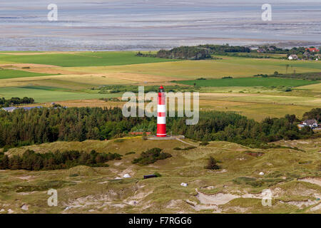 Luftaufnahme von Amrum Leuchtturm in den Dünen entlang dem Wattenmeer, Nordfriesland, Schleswig-Holstein, Deutschland Stockfoto