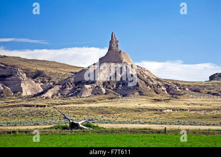 Chimney Rock ist eine prominente geologischen Felsformation im Morrill County im westlichen Nebraska. Steigt fast 300 Fuß (91 m) über Stockfoto