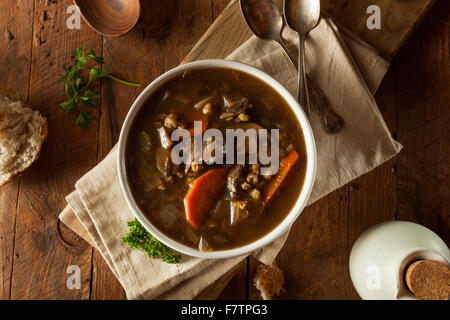 Hausgemachte Pilz Gerste Suppe verzehrfertige Stockfoto