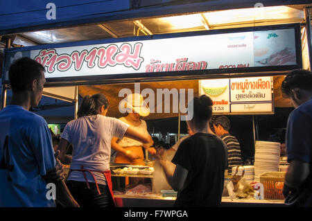 Gekochtes Schwein Bein Stall in Chang Puak Tor, Chiang Mai, Thailand Stockfoto