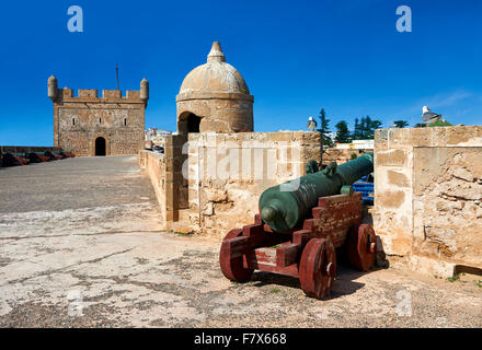 Holländische Kanone von Adrianus Crans in den Haag im Jahre 1744 auf den portugiesischen Befestigungen von Mogador oder Mogadore gemacht. Essaouira, Mor Stockfoto