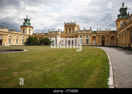 Royel Palace in Wilanow ist eines der bedeutendsten Kulturdenkmäler Polens. Waszawa, Polen. Stockfoto