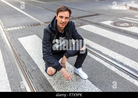 Jonas Cumrik alias Johny Machette ist tschechische Sänger, Vergewaltiger Stockfoto