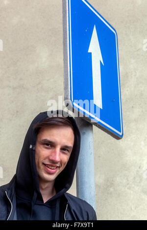 Jonas Cumrik alias Johny Machette ist tschechische Sänger, Vergewaltiger Stockfoto