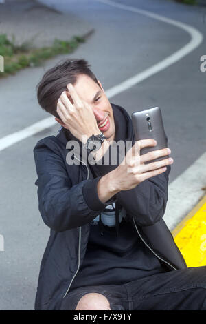 Jonas Cumrik alias Johny Machette ist tschechische Sänger, Vergewaltiger Stockfoto