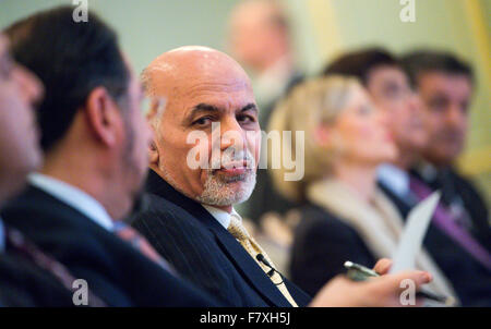 Berlin, Deutschland. 3. Dezember 2015. Präsident von Afghanistan Ashraf Ghani, abgebildet auf einer Veranstaltung organisiert von der Körber-Stiftung im Hotel Adlon in Berlin, Deutschland, 3. Dezember 2015. Foto: BERND VON JUTRCZENKA/DPA/Alamy Live-Nachrichten Stockfoto