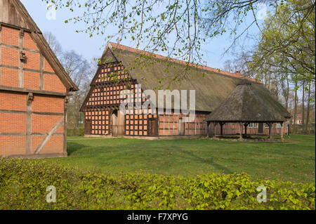 Quatmannshof, beherbergt alte Bauernhof im Museumsdorf Cloppenburg, Cloppenburg, Niedersachsen, Deutschland Stockfoto