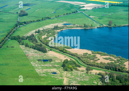 Luftbild auf See Dümmer mit Abfluss Alte Hunte, Landkreis Diepholz, Niedersachsen, Deutschland Stockfoto