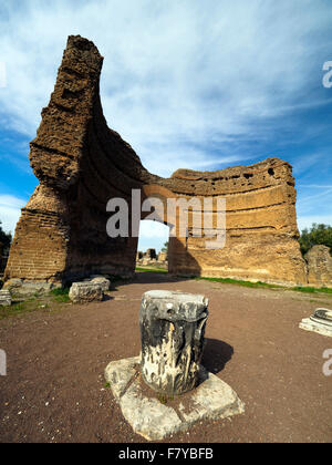 Die Exedra Imperial Palace Nymphäum in Villa Adriana, Hadrians Villa, in der Nähe von thanks - Rom, Italien Stockfoto