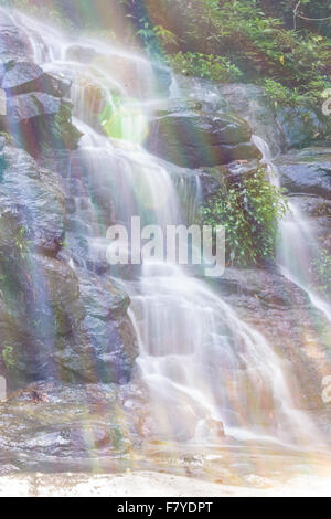 Mo Tha als Wasserfall In Doi Suthep - Pui National Park, Chiang Mai in Thailand Stockfoto