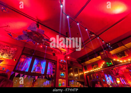 Chapeau Rouge Bar Nachtclub, in der Nähe von Altstädter Ring.  Prag-Tschechien-Europa Stockfoto