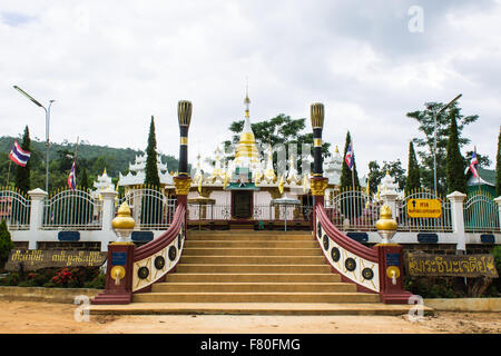 Shan-Pagode in Wat Fah Wiang In Wianghaeng Chiangmai Thailand Stockfoto