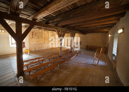 Polen, Siedlecin, Ducal Turm - Ritters Rittersaal im zweiten Stock mit mittelalterlicher polychrome Malerei from14th Jahrhundert Stockfoto