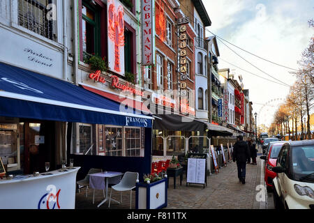 Brüssel, Belgien. 3. Dezember 2015. Weniger Besucher in diesem Jahr Restaurants auf Vismet Platz am 3. Dezember 2015 in Brüssel durch terroristische Bedrohung Credit: Skyfish/Alamy Live News Stockfoto