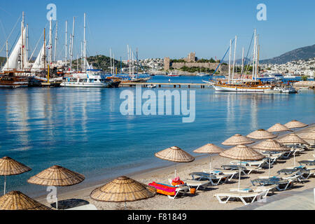 Ein Strand In der Küstenstadt Bodrum, Provinz Mugla, Türkei Stockfoto