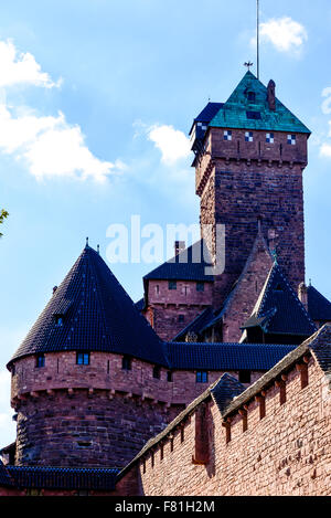 Haut-Koenigsbourg, Weinbau Region Elsass, Frankreich Stockfoto