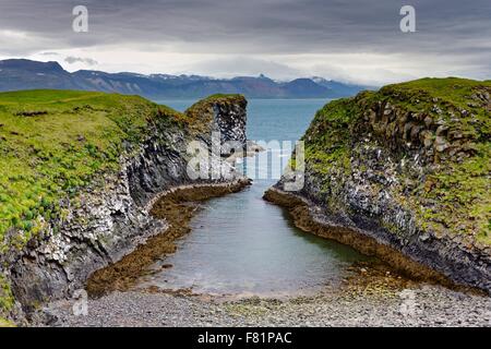 Arnarstapi Landschaft und Meereslandschaft auf der Halbinsel Snaefellsnes, Island Stockfoto