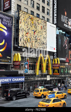 Willem De Kooning Malerei erscheint auf digitale Plakatwand in New York City Times Square während der Veranstaltung Kunst überall. Stockfoto