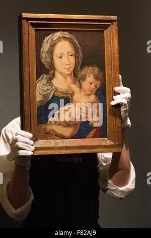 London, UK. 4. Dezember 2015. Darstellung der Madonna mit Kind von Jan Gossaert, genannt Mabuse, Schätzung: 4 Millionen GBP. Presse-Preview von Sotheby's London Abend Verkauf der alten Meister und britischer Gemälde, mit vielen Museumsqualität Werken seit Jahrhunderten in der renommierten Privatsammlungen aufbewahrt. Der Verkauf findet am 9. Dezember 2015 statt. Stockfoto