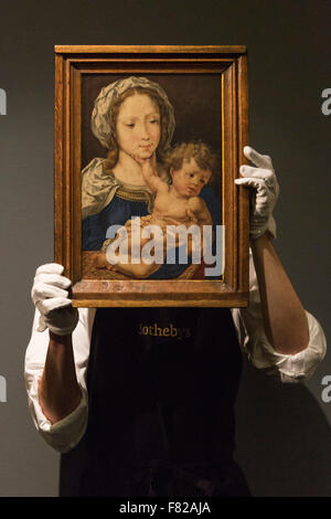 London, UK. 4. Dezember 2015. Darstellung der Madonna mit Kind von Jan Gossaert, genannt Mabuse, Schätzung: 4 Millionen GBP. Presse-Preview von Sotheby's London Abend Verkauf der alten Meister und britischer Gemälde, mit vielen Museumsqualität Werken seit Jahrhunderten in der renommierten Privatsammlungen aufbewahrt. Der Verkauf findet am 9. Dezember 2015 statt. Stockfoto