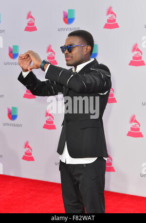 Sängerin OMI besucht die 16. Annual Latin GRAMMY Awards in Las Vegas Stockfoto