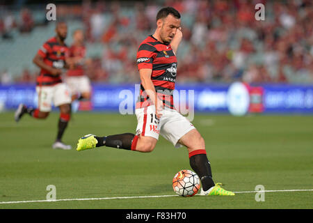 Parramatta, Sydney, Australien. 5. Dezember 2015. Hyundai A-League. Western Sydney Wanderers gegen Brisbane Roar. Wanderer nach vorne Mark Bridge in Aktion. Bildnachweis: Aktion Plus Sport/Alamy Live-Nachrichten Stockfoto