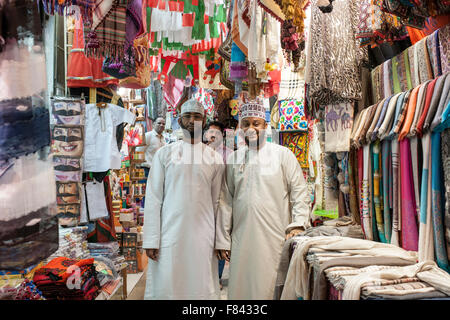 Mutrah Souk in Muscat, der Hauptstadt des Sultanats Oman. Stockfoto