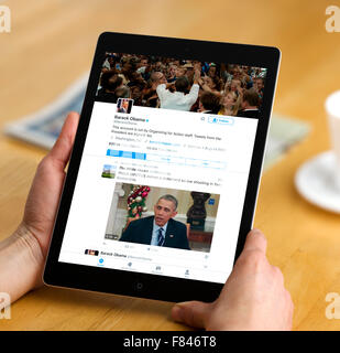 Präsident Barack Obama-Homepage auf der Twitter-app, die auf ein iPad Air angesehen Stockfoto