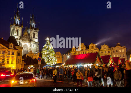 Prag Weihnachtsmarkt Altstadt Weihnachtsbaum Prag, Tschechische Republik, Europa Stockfoto