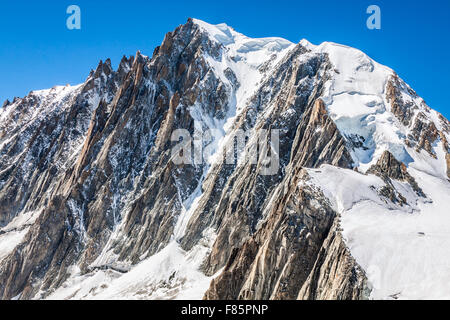 Blick auf die Alpen von der Aiguille du Midi Chamonix. Stockfoto
