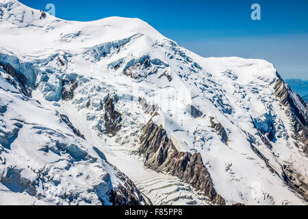 Blick auf die Alpen von der Aiguille du Midi Chamonix. Stockfoto