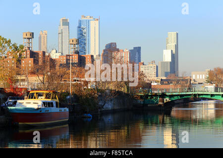 Die Gowanuskanal und die neue Skyline von Brooklyn Stockfoto