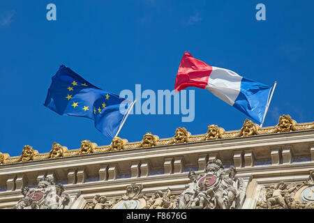 Gebäude der nationalen Akademie der Musik und Grand Opéra in Paris Stockfoto