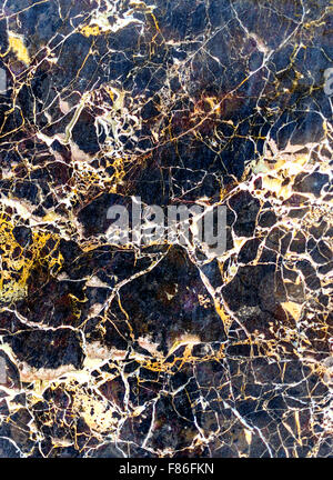 Marmor Stein Wand Fliesenmuster in Farbe schafft eine abstrakte Stil-Form in Farbe. Das Mineral bildet eine immaterielle Gliederung. Stockfoto