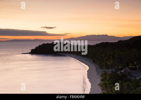 Mana Island bei Sonnenaufgang, Mamanuca Inseln, Fidschi Stockfoto