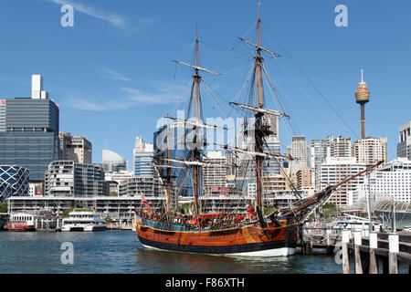 Replik der HMS Endeavour am Darling Harbour ich Sydney ich Australien Stockfoto