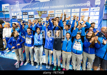 Netanya, Israel. 6. Dezember 2015. Italien ITA beste Team der Meisterschaft Netanya, Israel, Wingate Institut LEN kurzen Kurs schwimmen Europameisterschaften vom 2. bis 6. Dezember 2015 Netanya 12.06.2015 Nuoto Campionati Europei di Nuoto in Vasca Corta Credit: Insidefoto/Alamy Live News Stockfoto