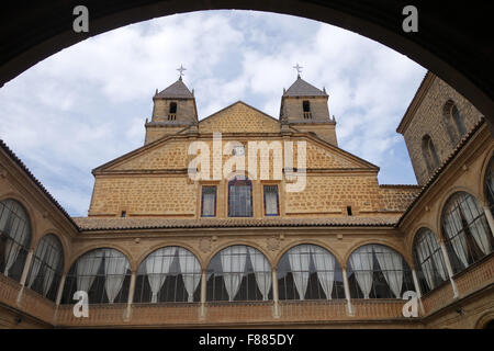 Innenhof des Hospital de Santiago in Ubeda, Provinz Jaén, Andalusien, Spanien Stockfoto